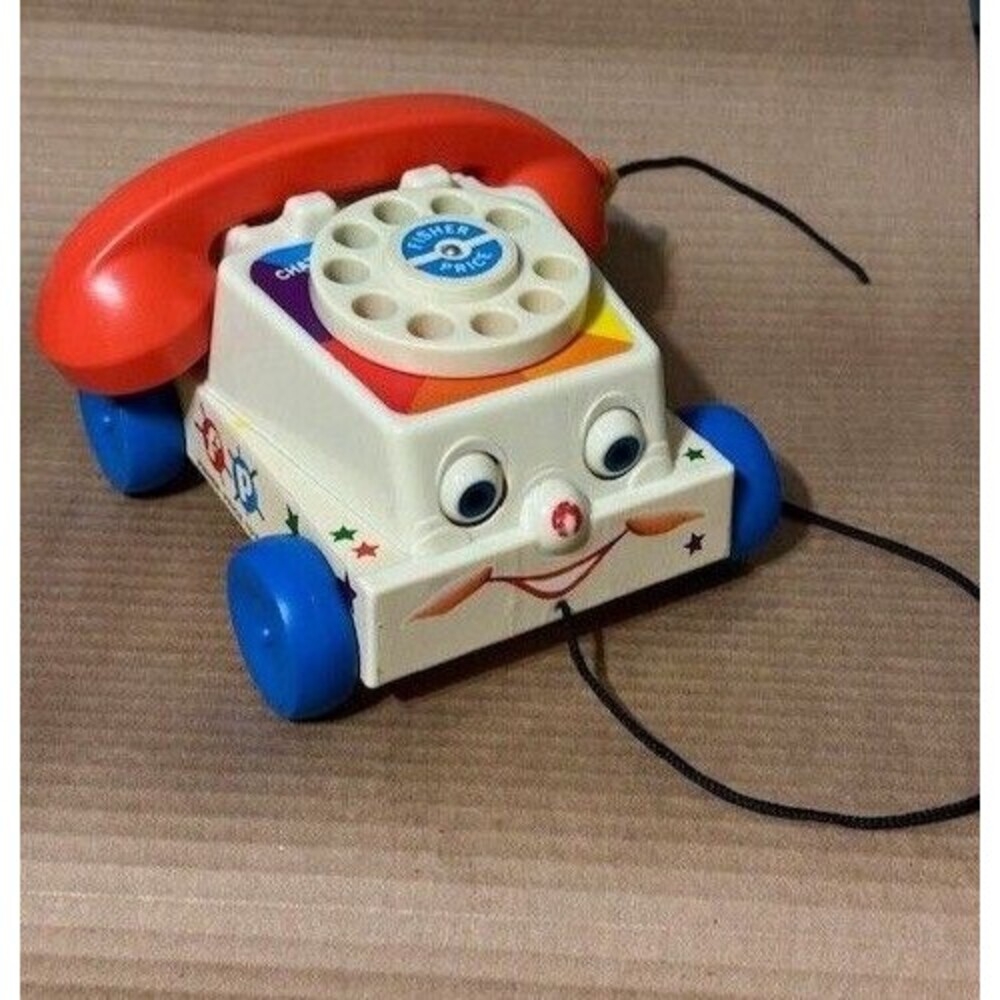VINTAGE TOY TELEPHONE 2009 Fisher-Price Classic Chatter Phone